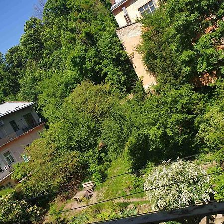 Apartment On Lysenka 27 Λβιβ Εξωτερικό φωτογραφία