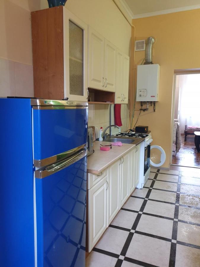 Apartment On Lysenka 27 Λβιβ Εξωτερικό φωτογραφία