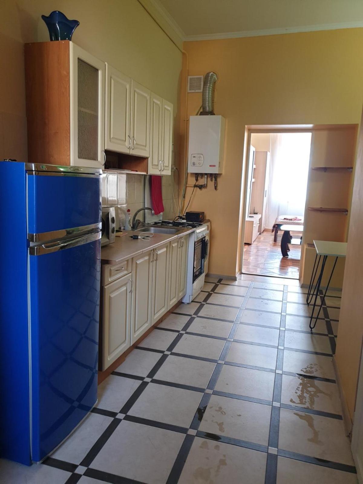 Apartment On Lysenka 27 Λβιβ Εξωτερικό φωτογραφία